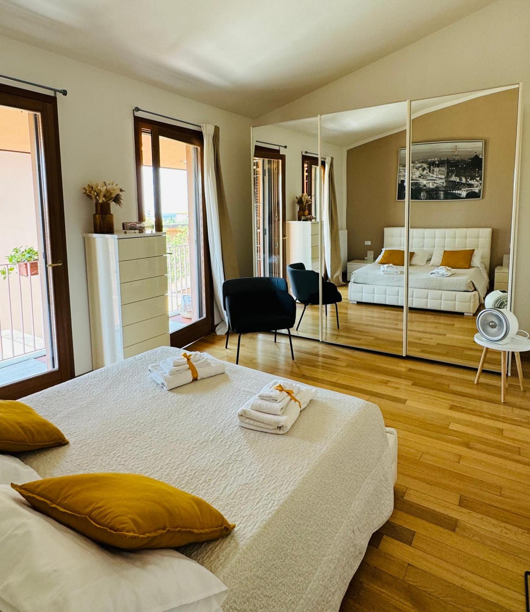 Chianti House Garden - 30 Min Firenze Centro Apartment Pelago ภายนอก รูปภาพ